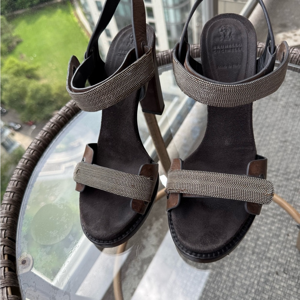 Brunello Cucinelli Brown Heels with monili beads